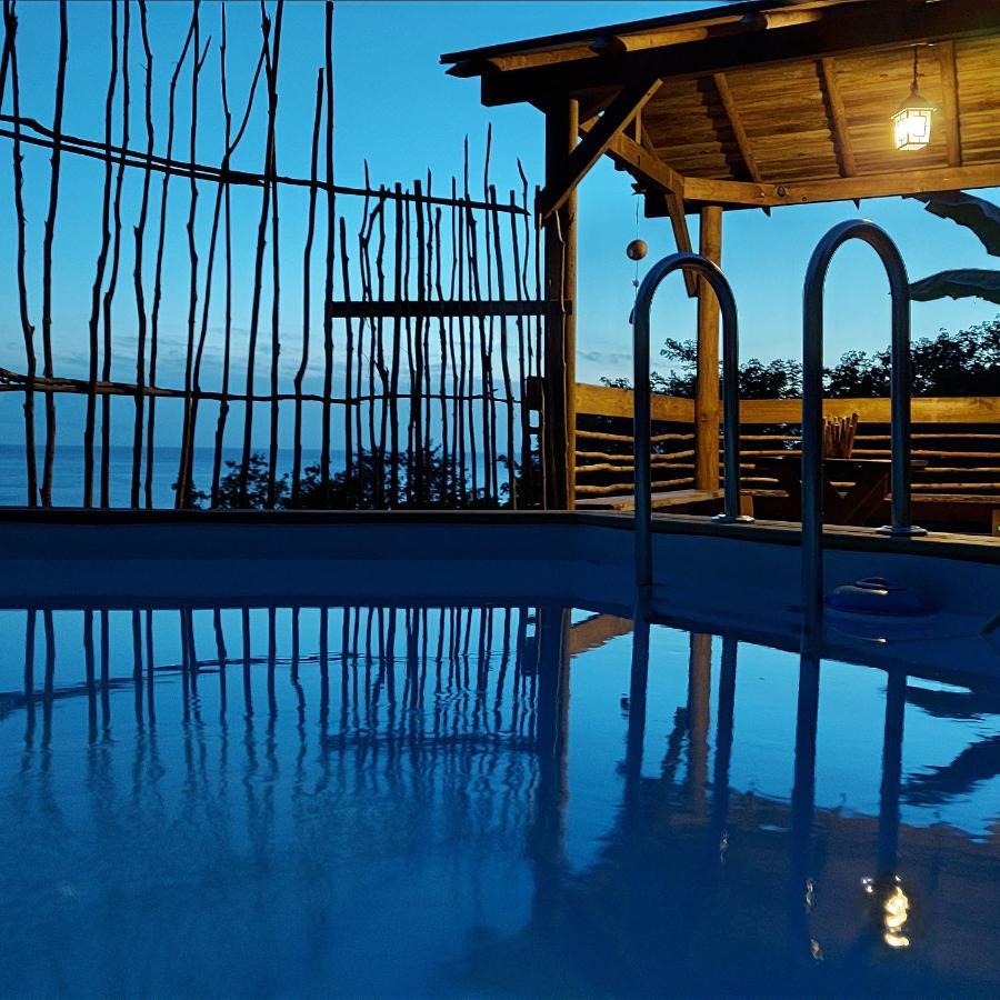 דסהייס Kreyol Lodges - Suite Kayou מראה חיצוני תמונה